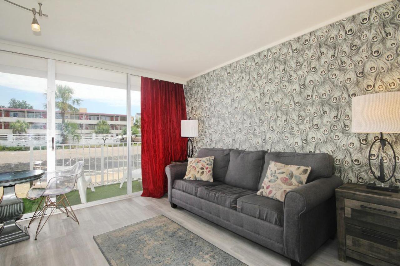 Waikiki Village Myrtle Beach Extérieur photo