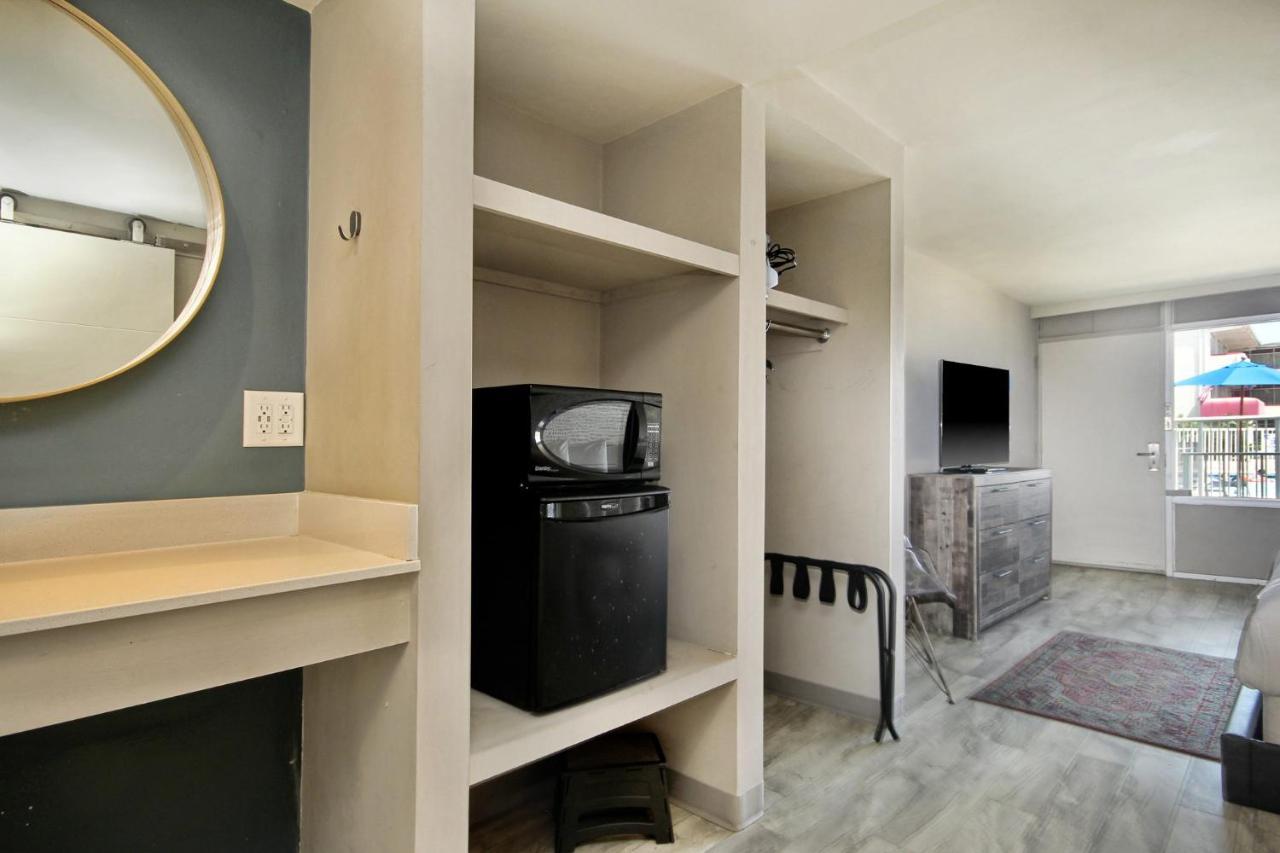 Waikiki Village Myrtle Beach Extérieur photo