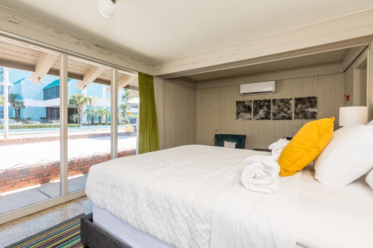 Waikiki Village Myrtle Beach Extérieur photo